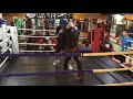 데뷔를 앞둔 프로선수 블루 vs 프로 준비생 화이트 복싱 스파링 영상 boxing sparring training