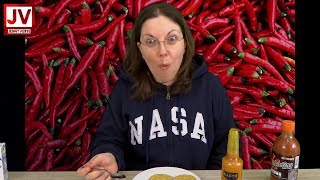 JENNY VS CHILI (hot sauce tasting - Valentina Black and Amarillo)