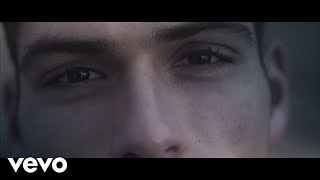 Oscar Anton - Kiss (Official Video)