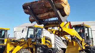 NAMPO 2015 - SWM 620 LOADER