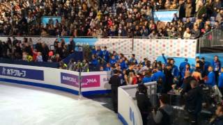 Yuzu playing with Shoma at GPF 2014