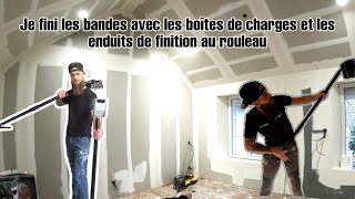 Je fini les bandes avec les boîtes de charges et les enduits de finition au rouleau - Ep 80