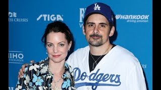 Brad Paisley Bound and Gagged by Wife During Coronavirus Lockdown