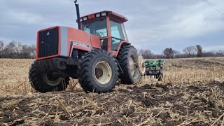 Agco Unicorns! An Allis Chalmers 8095 and Gleaner R50 @daehlerfarms