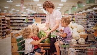 Grocery Shopping With The Triplets!