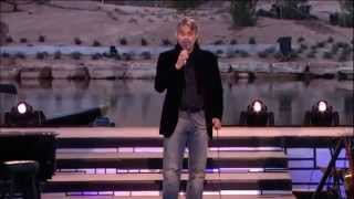 «Бархатный тенор» Андреа Бочелли в Лас Вегасе  — Andrea Bocelli Under the Desert Sky (Full Concert)