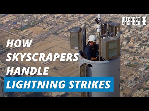 What happens when lightning hits a lightning rod?