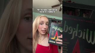 Wicked #wicked #booktube #books #bookreview #bookrecommendations #favoritebooks #wicked #grwm