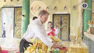 Ambassador W. Patrick Murphy visited pagoda on Pchum Ben