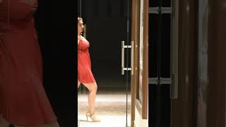 Badi mushkil baba badi mushkilkritika dagr|New dance short video|#dancebodyattitude#actress