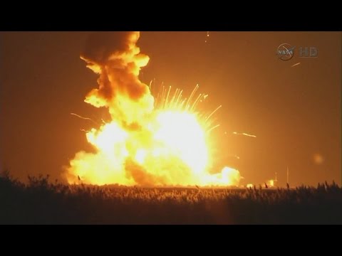    Video Detik-Detik Meledaknya Roket Antares NASA