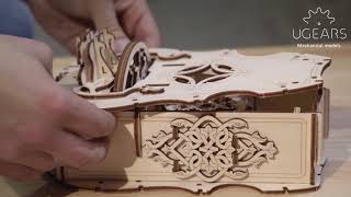 Ugears Hurdy Gurdy Christmas Eve