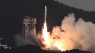 新型ロケット　イプシロン打ち上げ成功