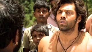 आर्य और कैथरीन टरेसा के भाई के बिच हुई हातापाइ | Kadamban | Arya Best Fight Scenes