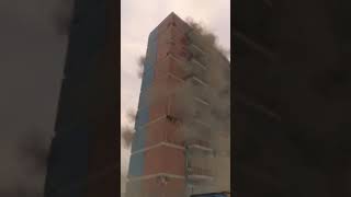 Catastrophic collapse of building during earthquake!