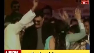 Congress MLA Dance With Bar Dancer In Rurki Uttarakhand