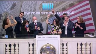Wall Street surges after Omicron sell-off