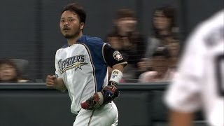 満塁のピンチ！小谷野がフェンスギリギリで好捕 2014.03.15 F-D