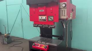 Amada 60 Ton Press Brake, SPH-60