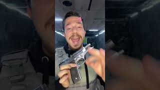 Essa pistola é diferente! Uma das minhas armas favoritas pt945 #gun