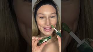I TRIED OUT THIS SOLD OUT KYLIE JENNER GREEN GLOSS 💅💋 💄