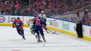 Canucks make Gryba fight after huge, clean hit on Chaput