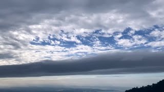 雨上がりに広がる雲海　江西省盧山