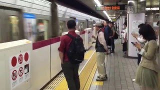 名古屋市営地下鉄 桜通線 久屋大通駅 電車到着です