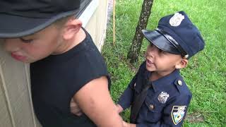 COPS AND ROBBERS - COP KIDS PATROL