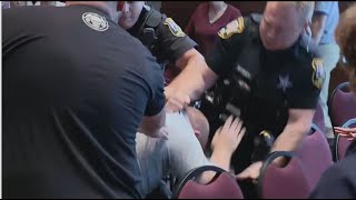 Man tackled during Loudoun County board of education meeting | FOX 5 DC