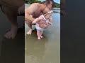 baby loving the beach 📽️ suzanagabioneta