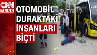 Bursa'da bir araba, otobüs durağına daldı! Duraktaki 5 kişi...