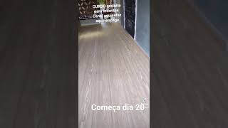 PISO IMITANDO MADEIRA CASEIRO NO CANAL AQUISEFAZ AQUINAOPAGA - DIY  EFEITO MADEIRA LISO #shorts