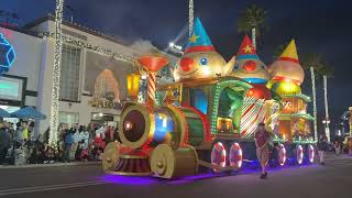 Universal’s Holiday Parade featuring Macy’s at Universal Studios in Orlando, Florida (Part 18)