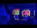 Chucky and Tiffany Hot Topic Exclusive Blacklight Funko Pop Unboxing & Review