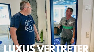 Luxus Vertreter Wolfgang verlässt das Büro nicht ohne Auftrag! | Im Büro