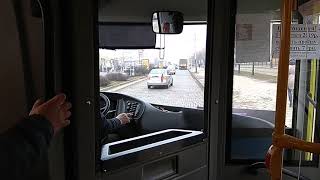 Новий автобус їде по бруківці / New bus riding over Lviv cobblestones