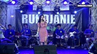 Anie Anjanie Sebuah Janji Live Cover