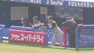 20170319ヤクルトVS阪神14　糸井さんベンチでの話し相手