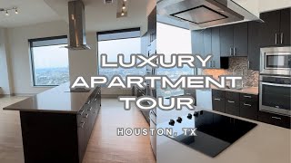 LUXURY HIGH-RISE APARTMENT TOUR IN HOUSTON’S MONTROSE AREA ✨