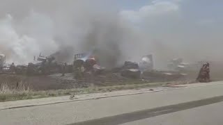 `Multiple fatalities’ on I-55 after 'dust storm' causes large crash in downstate Illinois