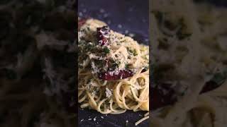 大蒜辣椒義大利麵spaghetti aglio e olio  讓大蒜發揮吃最完美的香氣 快來看完整影片 #spaghettiaglioeolio #vegan #料理 #義大利麵 #蔬食