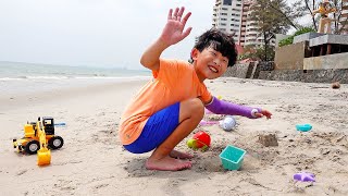 예준이의 가족여행 바다 모래놀이 자동차 장난감 찾기놀이 Family Trip with Car Toy Play