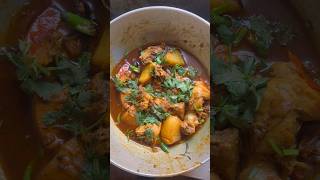 শীতের দুপুরে গরম ভাত আর সাথে Bachelor style chicken curry❤️#shorts #subscribe #chicken #recipe