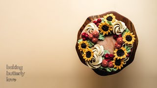 How to Pipe Buttercream Sunflowers | Fall Floral Wreath Cake Decorating