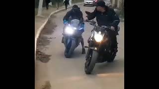 Guy Gets Robbed of his Bike in Broad Daylight