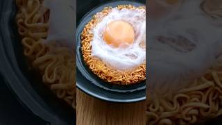 チキンラーメンのたまごポケット#チキンラーメン #たまご #food #ramen #egg