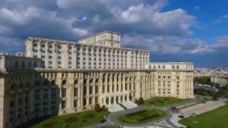 Palatul Parlamentului si B-dul Unirii - filmare aeriana