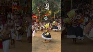 കരികുട്ടി തിറ കോഴിപ്പറമ്പത് #trending #ulsavam #trendingshorts #thirayattam  #thirayattamkozhikode