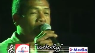 Mahaleo - Isekely | Live at Palais Des Sports ca. 2004